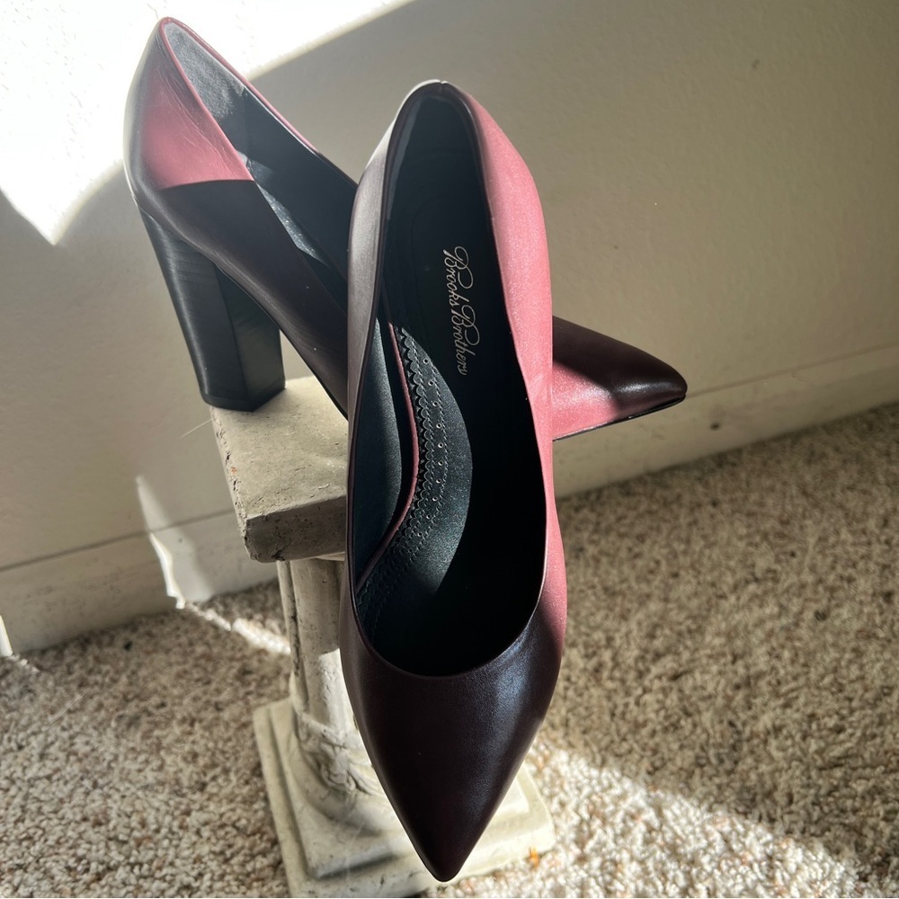 Brooks Brother’s Women’s Burgundy Wine Leather Heels Shoes Pointed Toe Size 7.5